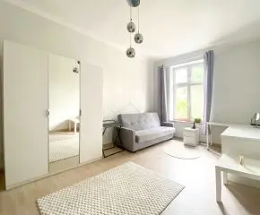 Przestronna kawalerka w centrum - ul. Szlak – Kraków