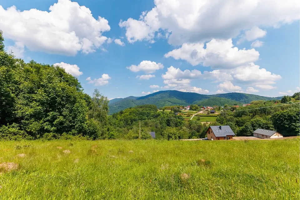Dzialka Budowlana – Tresna