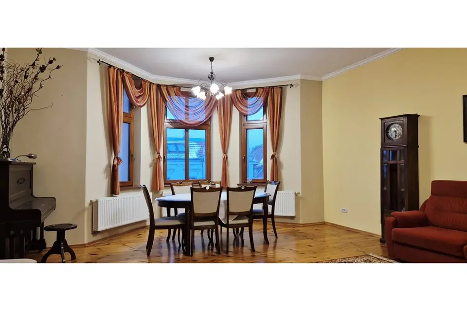 OPOLE CENTRUM Apartament 147 m² w kamienicy z duszą ul.