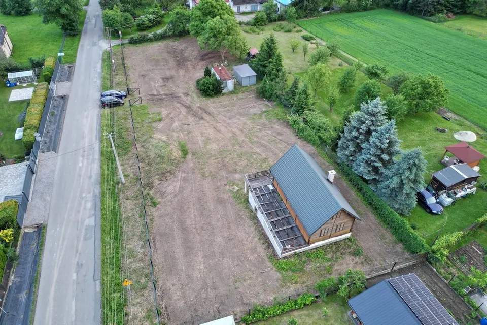 Domek całoroczny na dużej działce 2123 m² Kisielów, ul.
