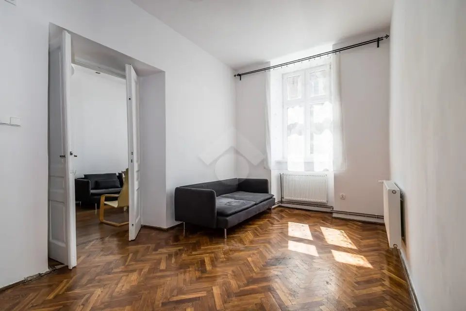 Kraków – Stare Podgórze – Parkowa – 47,81 m2