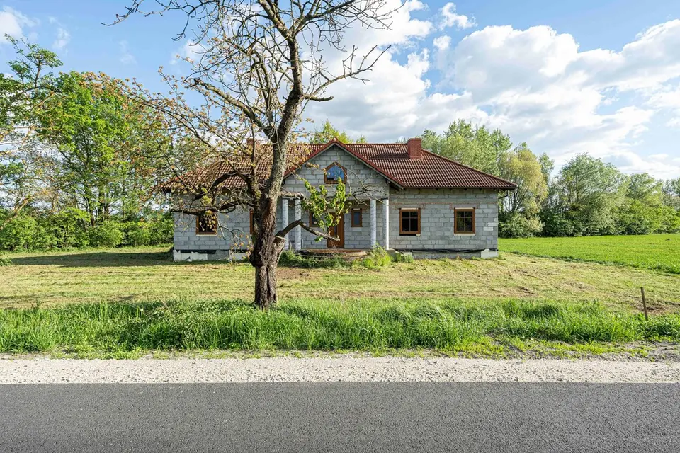 Dom Wolnostojacy – Kobylniki