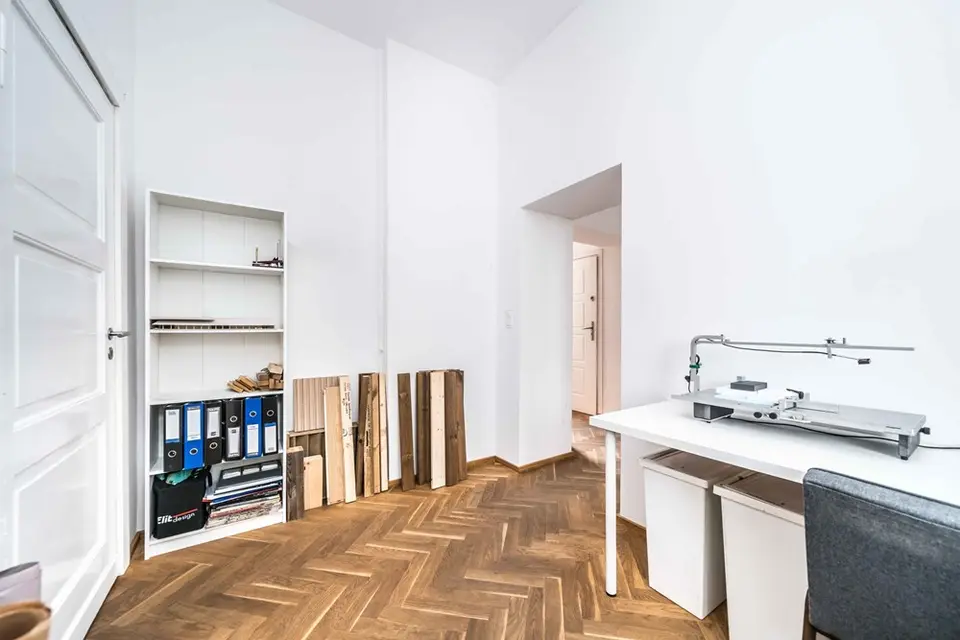 NA SPRZEDAŻ LOKAL W WILLI MIEJSKIEJ Z OGRÓDKIEM Poznań, ul.